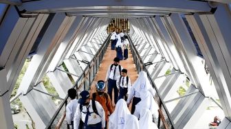 Viral Pemotor Naik JPO, Pemkot Banjarbaru Siapkan Sanksinya