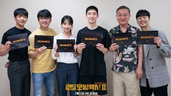 SBS Bagikan Potret Reading Naskah Taxi Driver 2, Shin Jae Ha Jadi Sopir Baru