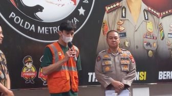 Terima Kasih ke Polisi Usai Ditangkap, Aktor Revaldo: Lebih Baik Ditegur Abang-Abang daripada Sama Yang Maha Kuasa