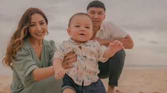 8 Gaya Parenting Nikita Willy yang Kerap Dipuji, Ramai Dibandingkan dengan Ria Ricis