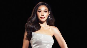 9 Potret Laksmi De Neefe di Panggung Miss Universe 2022, Kenalkan Kapal Pinisi dari Busana yang Dikenakan