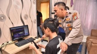 Gerebek Markas Judi Online di Cengkareng, Polisi Tetapkan 16 Operator Jadi Tersangka