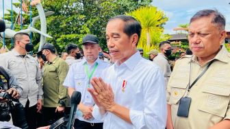Diminta Tolong Bantu Bharada E yang Dituntut Penjara 12 Tahun, Jokowi: Saya Tidak Bisa Intervensi