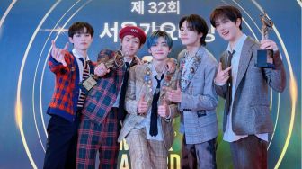Sabet Daesang di '32nd Seoul Music Awards', NCT Dream Sampaikan Pidato Haru