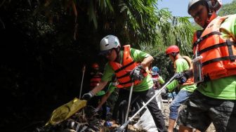 PT Pertamina Hulu Rokan Bersama KLHK Gelar Aksi Susur Sungai dan Gerakan Bersih Sungai Ciliwung