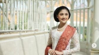 Dilakukan Erina Gudono Agar Sehat dan Tubuh Ideal, Apa Itu Yoga Vinyasa?