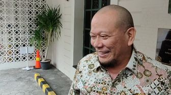 Jelang KLB Pilihan Ketum PSSI, La Nyalla Menjamu 8 Voters Makan Bareng di Surabaya