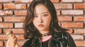 Olivia Hye LOONA Resmi Tinggalkan Program GIRL'S RE:VERSE Karena Alasan Ini