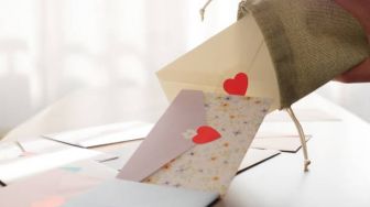 40 Kartu Ucapan Hari Valentine 2023 Singkat, untuk Orang Terkasih