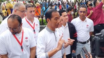 Pekan Depan Rabu Pon Bakal Ada Reshuffle Kabinet? Jokowi Tertawa: Lihat Saja Nanti