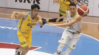 Hasil IBL 2023: Bertarung Sengit, Dewa United Kalahkan Satya Wacana 79-72