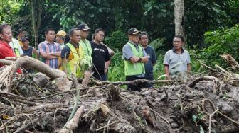 Banjir dan Longsor Hantam Minut, 21 Desa Terdampak, Satu Jembatan Putus