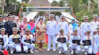 Menteri Perhubungan Lantik Perwira Transportasi Kapal Niaga Politeknik Pelayaran Banten