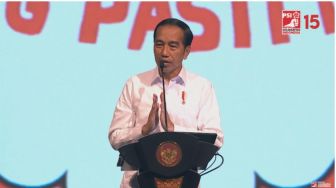 Bikin Trendsetter 'Kemeja Kotak-Kotak' Saat Maju Pilgub DKI 2012, Jokowi Minta PSI Tiru Langkahnya