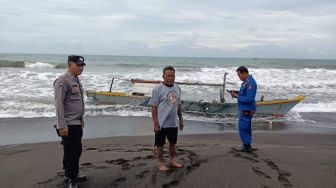 Sempat Hilang Kontak, Nahkoda KM Dimas Ditemukan Selamat