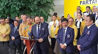 Ungkap Alasan Bertemu Airlangga, Surya Paloh: Golkar Prioritas Bagi NasDem!