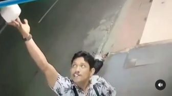 Duh, 2 Maling Bohlam Viral Gegara Tampangnya Terekam CCTV: Selamat Anda Terkenal!