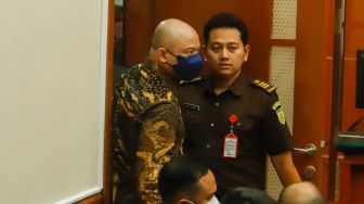 Daftar Tuntutan Kapolsek dan Kapolres 'Pembantu' di Pusaran Kasus Sabu Teddy Minahasa