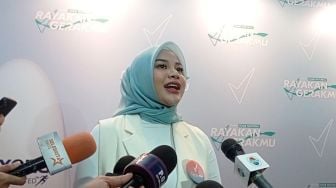 Lewati Sean Galael Cs dengan Sedikit Membungkuk, Attitude Aurel Hermansyah Disebut Gak Kayak Ria Ricis