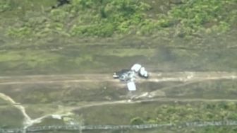 Pesawat Milik Susi Pudjiastuti Diduga Terbakar Setelah Mendarat di Bandara Paro Nduda Papua