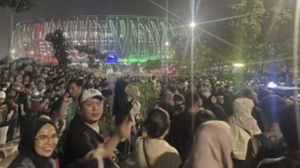 Akses JIS Dikeluhkan Saat Konser Dewa 19, Pemprov DKI Akui Belum Rampungkan Pembuatan Jalan Tembus dan Trotoar