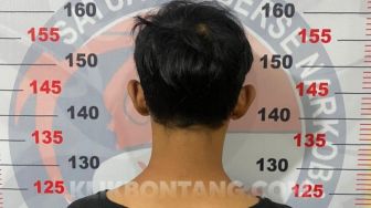 Gerak-gerik Mencurigakan, Pemuda 19 Tahun Edarkan Sabu di Bontang