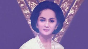 8 Foto Masa Muda Anna Maria, Istri Roy Marten yang Cantiknya Tak Lekang oleh Waktu