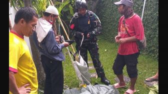 Nyasar ke Halaman Warga, Penerjun Payung yang Mendarat Darurat di Jagakarsa Ternyata Anggota Denjaka