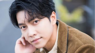 Putranya Bakal Segera Nikahi Lee Da In, Begini Respons Ibu Lee Seung Gi