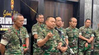 KSAD Dudung: Silakan Purnawirawan Dukung Salah Satu Capres, Tapi Jangan Ganggu Prajurit Aktif