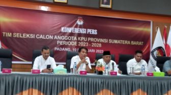 Pendaftaran Calon KPU Sumbar 2023-2028 Dibuka, Ini Pesan Penting Ketua Tim Pansel Prof Asrinaldi