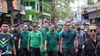 Bertemu Mantan Mentan Amran Sulaiman, Plt Ketum PPP Bahas Persiapan Pemilu