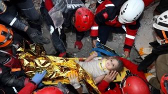 Relawan Makassar Temukan 5 Korban Gempa Turki Masih Hidup Tertimpa Reruntuhan