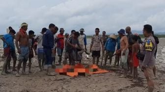 Potongan Tubuh Ibu Hamil Tanpa Kepala Tersangkut di Pohon Mangrove