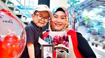 Merasa Dipersulit Bertemu Anak, Shelvie Hana Bakal Laporkan Daus Mini ke KPAI