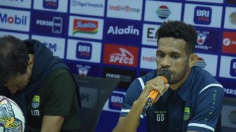 Persib Bandung Dibungkam PSM Makassar, Ricky Kambuaya: Pemain Sudah Kerja Keras!