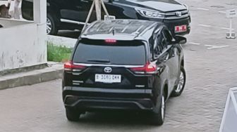 Pejabat Pemkot Cilegon Dapat Mobil Dinas Mewah Baru Berplat B DKI Jakarta