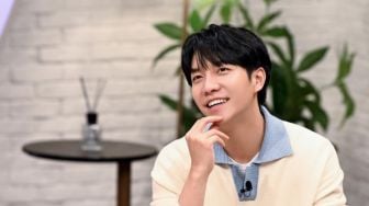 Untuk Pertama Kalinya, Lee Seung Gi Bahas Pernikahannya di Depan Publik