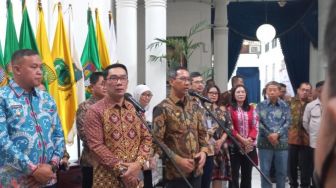 Heru Budi-Ridwan Kamil Sepakati Dukungan Pembangunan MRT Rute Cikarang-Balaraja
