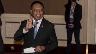 Sudah Kirim Surat Pengunduran Diri dari Menpora, Zainudin Amali Belum Bisa Bertemu Jokowi