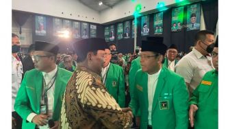 'Jangan Provokasi' Ucap Prabowo Usai Dengar Guyon PPP Mau Pinjam Sandiaga Uno Nyapres