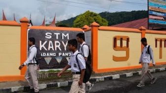 Diisukan Tutup, Ini Penjelasan Kepala SMK Karya Padang Panjang