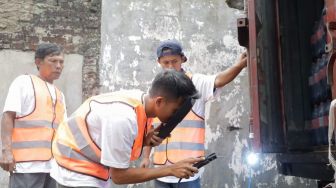 Cegah Kecelakaan di Jalan Raya, KST Jabar Berikan Alat Las, Kompresor dan Rompi