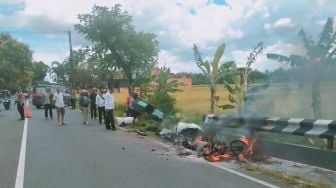 Diduga Berasal dari Dua Karung Arang yang Dibawa, Sepeda Motor di Kulon Progo Habis Terbakar