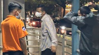Kronologi Petugas Sergap Pelaku Mufarok, Pelaku Pelecehan Seksual di Bus Transjakarta Hingga Panik Lompat Pagar