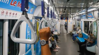 Mulai 1 Juli, Naik MRT Jakarta Tak Bisa Lagi Bayar Pakai Gopay Cs