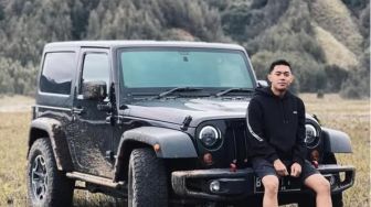 Saktinya Rafael dan Mario Dandy, 'Tabrak' Aturan Bawa Rubicon ke Laut Pasir Bromo