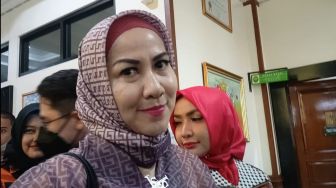 Venna Melinda Jawab Tudingan Datang Diam-Diam ke Polda Jawa Timur dan Paksa Ferry Irawan Akui KDRT