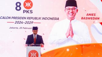 Anies Baswedan memberikan pernyataan saat pengumuman deklarasi Calon Presiden 2024 dari PKS di Kantor DPP PKS, Jakarta Selatan, Kamis (23/2/2024). [Suara.com/Alfian Winanto]