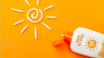 4 Rekomendasi Sunscreen untuk Kulit Sensitif, Gak Bikin Iritasi!